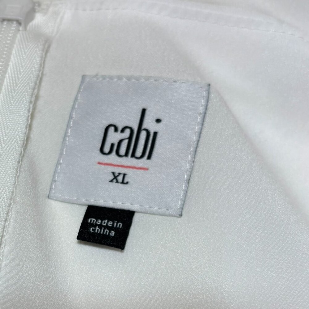 NWOT Cabi White Blouse Long Sleeve V-Neckline Size XL - Picture 10 of 10